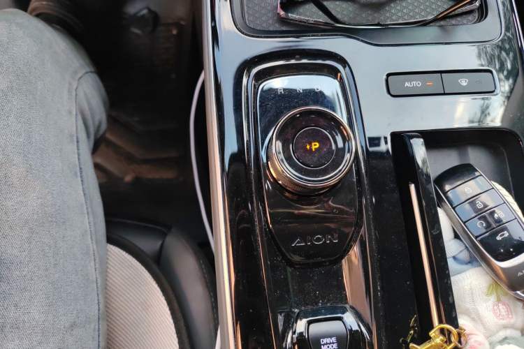 Used AION S Plus 2022 70 Intelligent Driving Edition Gear Lever