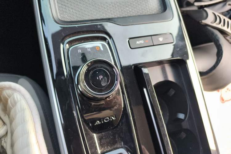 Used AION S Plus 2022 70 Intelligent Edition Gear Lever
