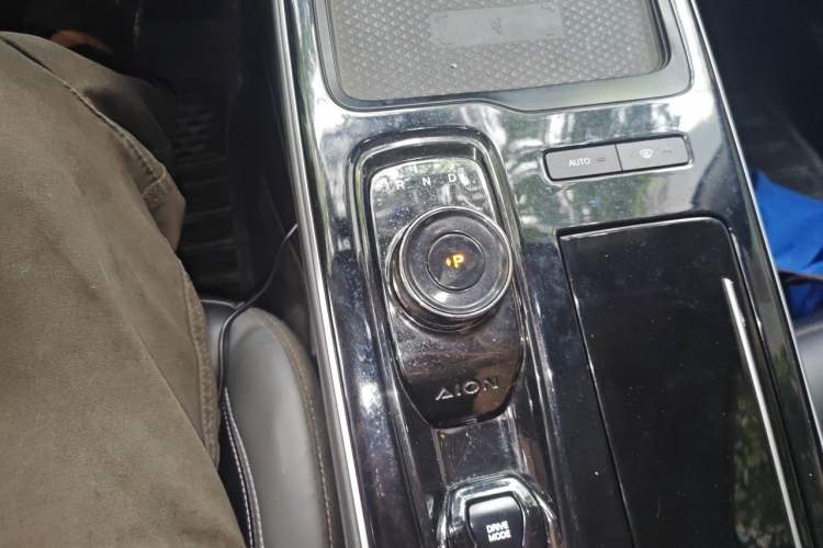Used AION S Plus 2022 70 Intelligent Edition Gear Lever