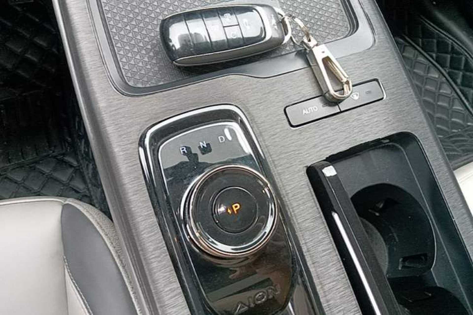 Used AION S Plus 2022 70 Enjoy Edition Gear Lever