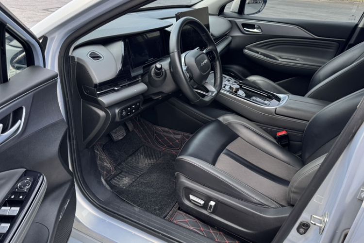 Used AION S Plus 2022 80 Tech Edition Interior 2