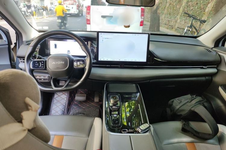 Used AION S Plus 2022 70 Intelligent Edition Interior 2