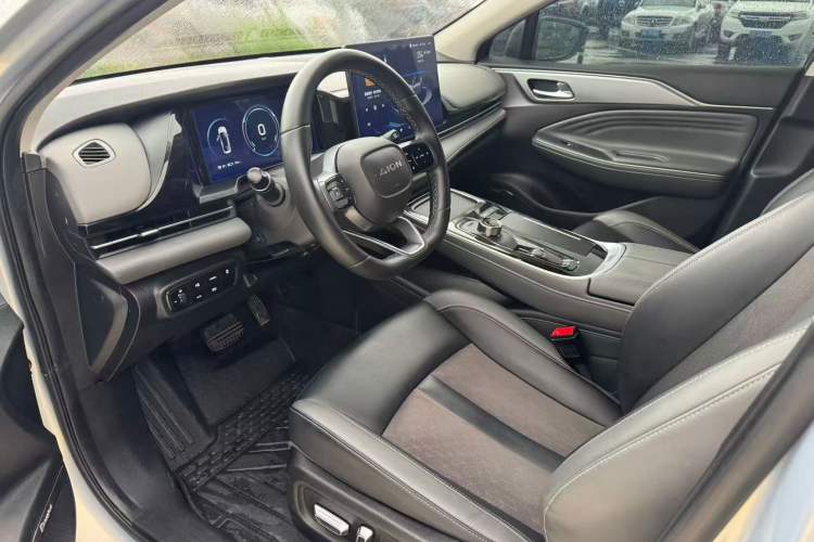 Used AION S Plus 2022 70 Intelligent Edition Interior 2