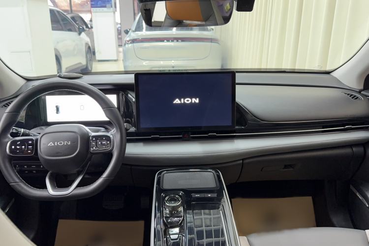 Used AION S Plus 2022 80 Tech Edition Interior 3