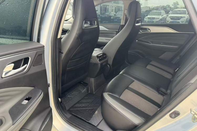 Used AION S Plus 2022 70 Intelligent Edition Interior 4