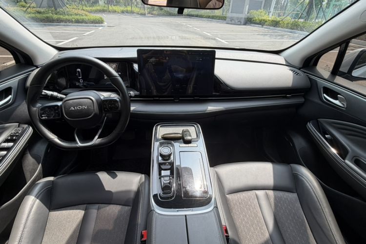 Used AION S Plus 2022 70 Enjoy Edition Interior 9