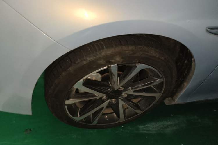 Used AION S Plus 2022 70 Intelligent Edition Left Front Wheel Hub