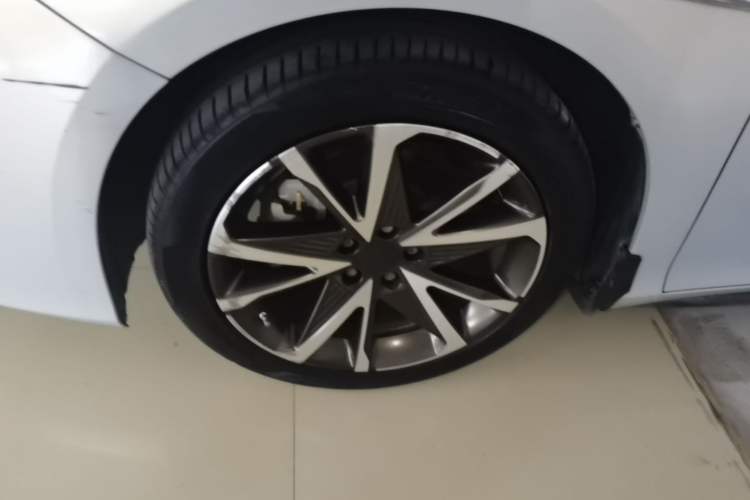 Used AION S Plus 2022 70 Intelligent Edition Left Front Wheel Hub
