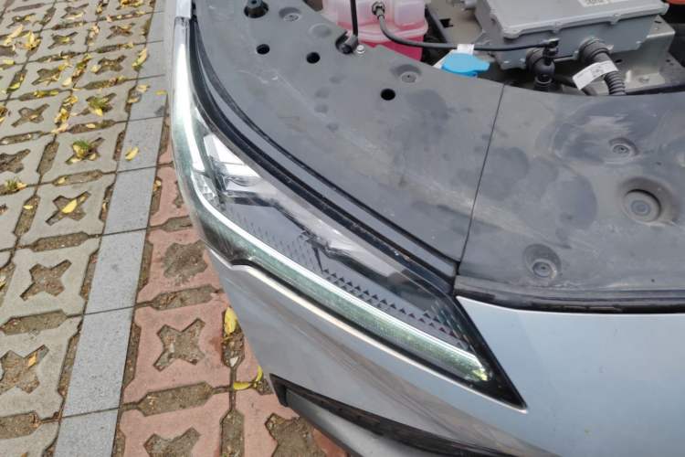 Used AION S Plus 2022 80 Tech Edition Right Front Headlight