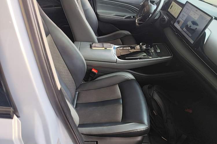 Used AION S Plus 2022 70 Enjoy Edition Right Front Seat
