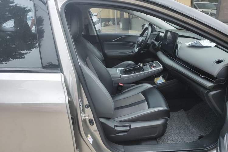 Used AION S Plus 2022 70 Intelligent Edition Right Front Seat