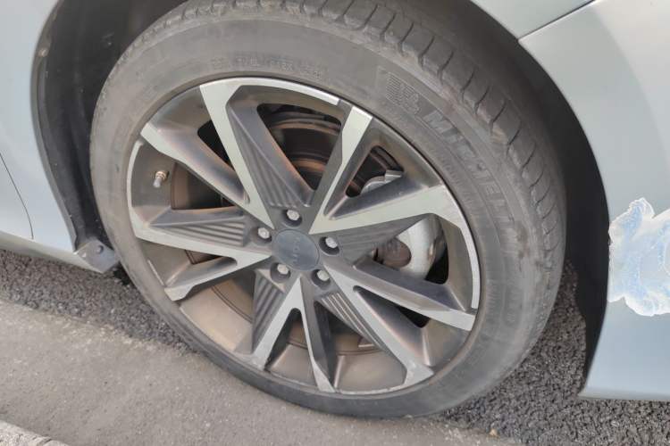 Used AION S Plus 2022 70 Intelligent Driving Edition Right Front Wheel Hub