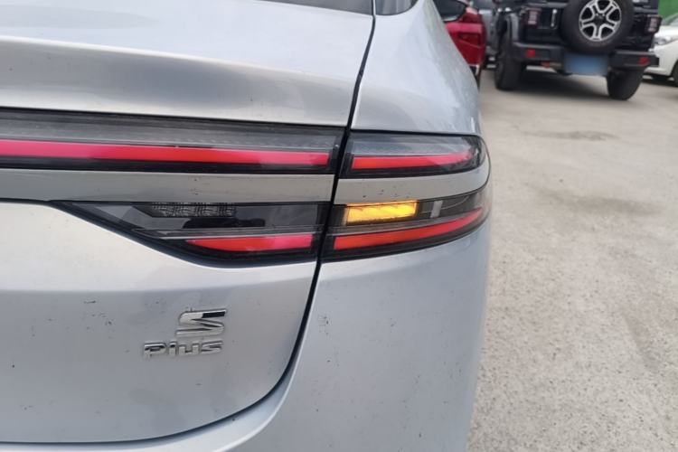 Used AION S Plus 2022 70 Intelligent Driving Edition Right Rear Taillight