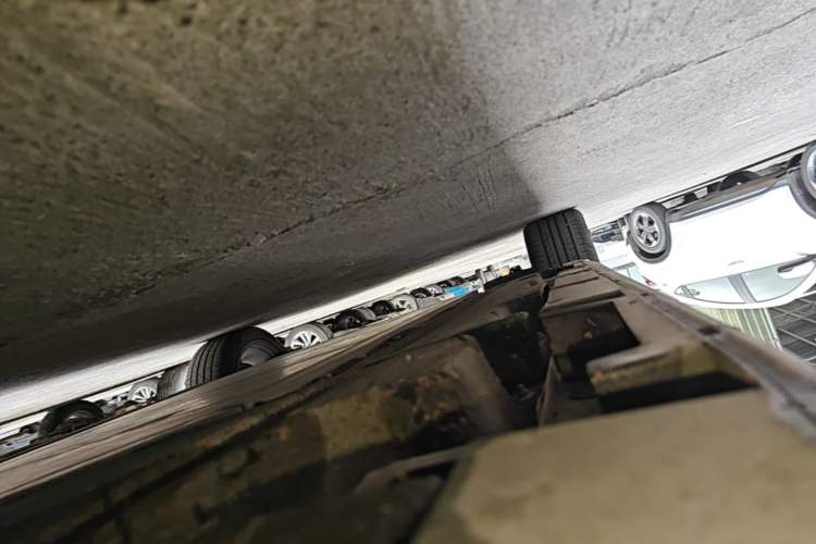 Used AION S Plus 2022 70 Intelligent Edition Right Side Sill
