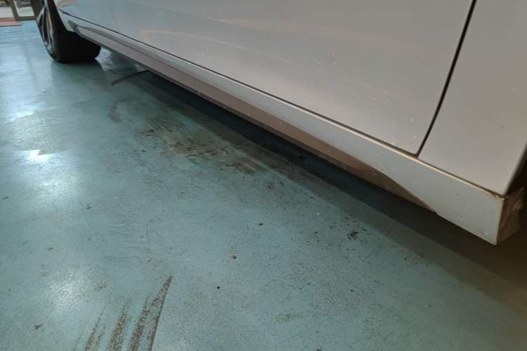 Used AION S Plus 2022 80 Tech Edition Right Side Sill