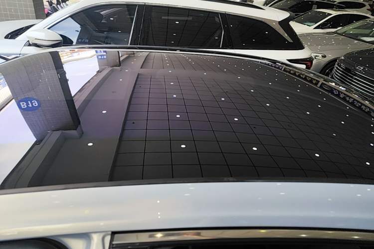 Used AION S Plus 2022 70 Enjoy Edition Roof