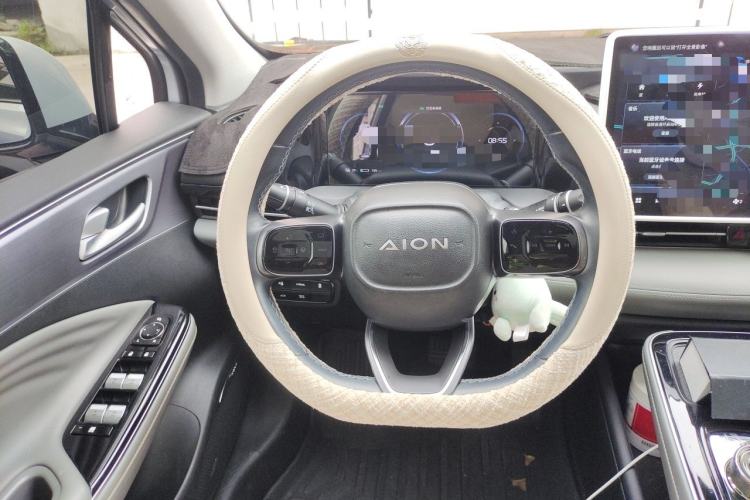 Used AION S Plus 2022 80 Tech Edition Steering Wheel