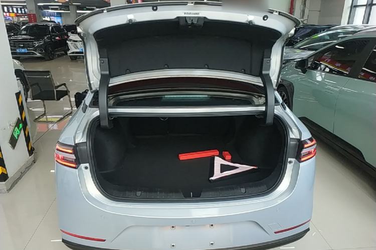 Used AION S Plus 2022 80 Tech Edition Trunk