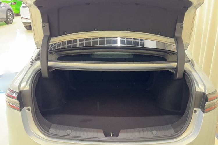 Used AION S Plus 2022 80 Tech Edition Trunk