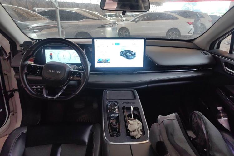 Used AION S Plus 2022 70 Intelligent Edition Center Console