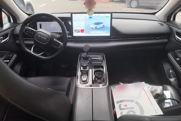 Used AION S Plus 2022 70 Enjoy Edition Center Console
