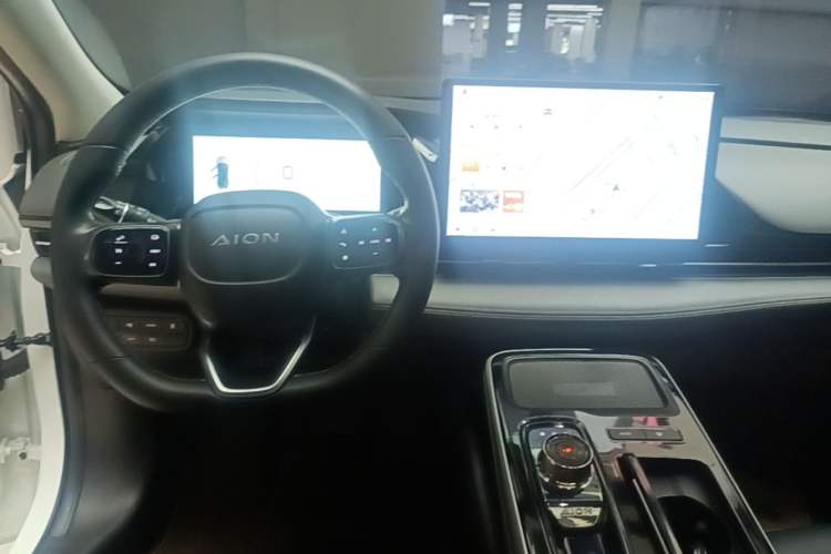 Used AION S Plus 2022 70 Intelligent Edition Center Console