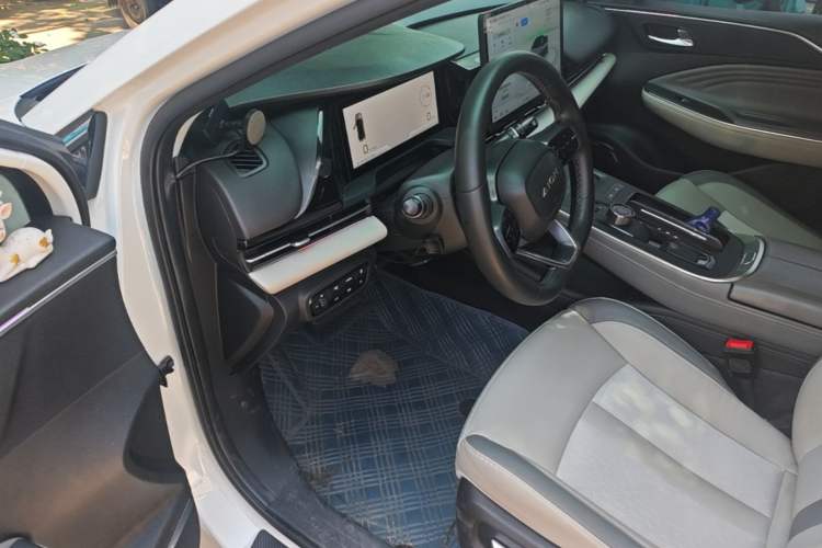 Used AION S Plus 2022 80 Tech Edition Driver Seat