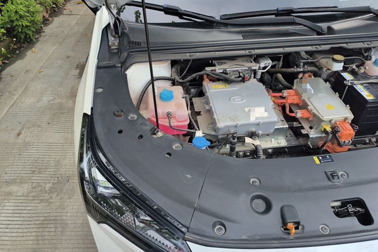 Used AION S Plus 2022 80 Tech Edition Engine Bay Right
