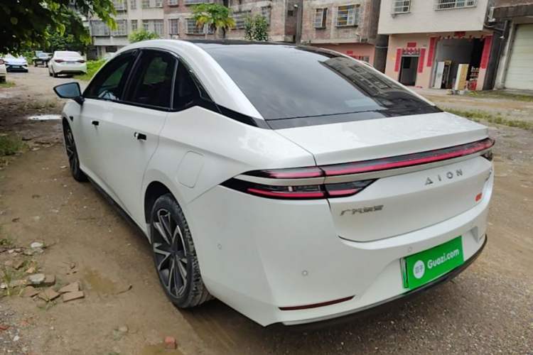 Used AION S Plus 2022 70 Intelligent Driving Edition Exterior 2