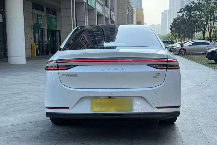 Used AION S Plus 2022 70 Intelligent Edition Exterior 4