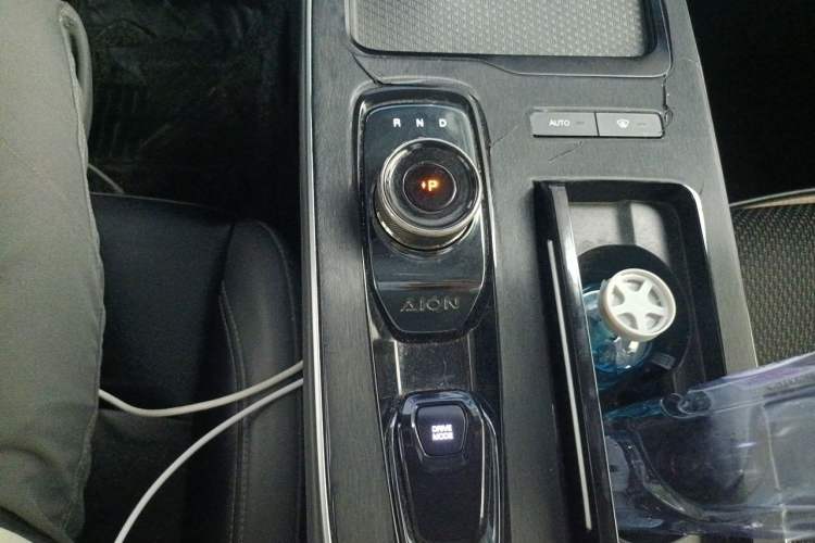 Used AION S Plus 2022 70 Enjoy Edition Gear Lever