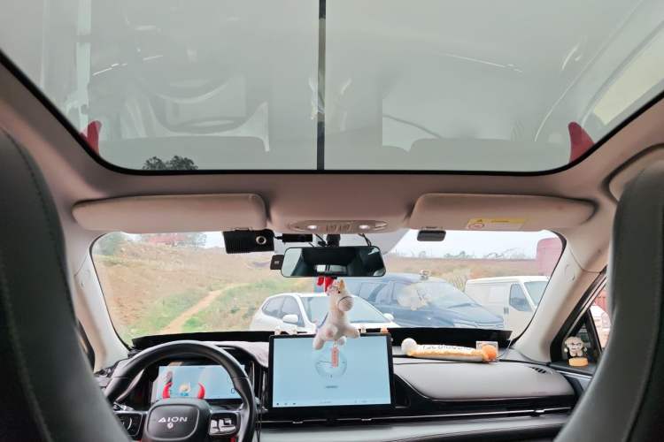 Used AION S Plus 2022 70 Intelligent Edition Headliner