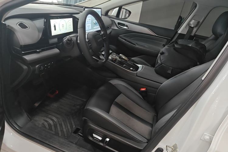 Used AION S Plus 2022 80 Tech Edition Left Front Seat