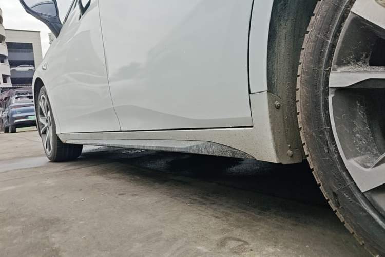 Used AION S Plus 2022 70 Intelligent Edition Left Side Sill