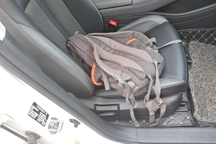 Used AION S Plus 2022 80 Tech Edition Right Front Seat