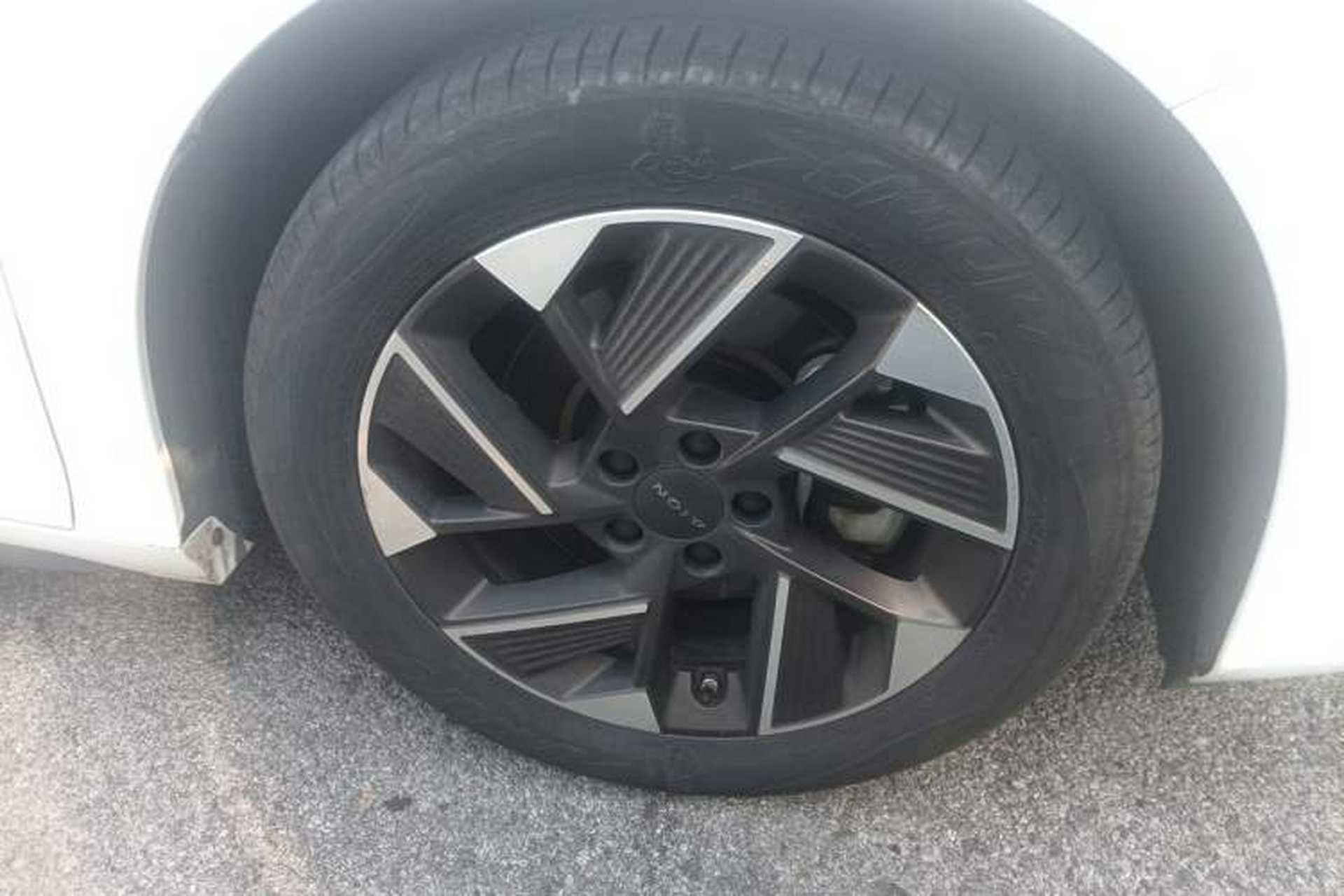 Used AION S Plus 2022 70 Enjoy Edition Right Front Wheel Hub