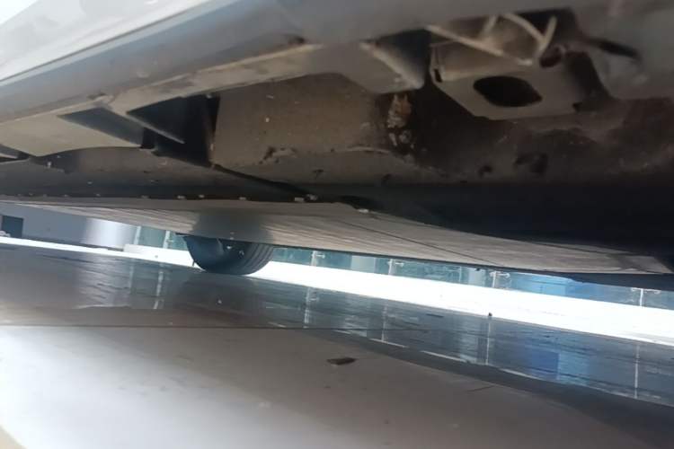 Used AION S Plus 2022 70 Intelligent Edition Right Side Sill