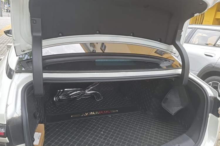 Used AION S Plus 2022 80 Tech Edition Trunk