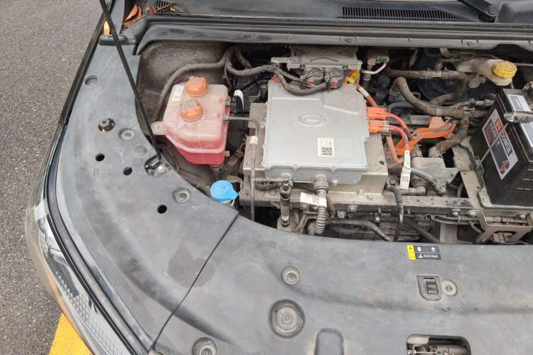 Used AION S Plus 2023 70 Enjoyment Edition Ternary Lithium Engine Bay Right