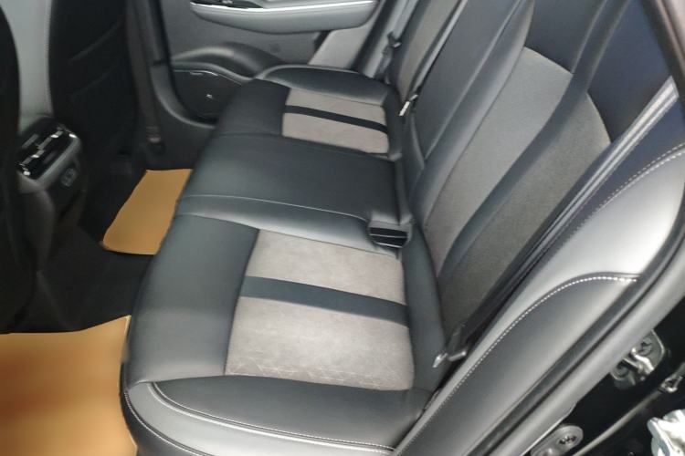 Used AION S Plus 2023 70 Enjoyment Edition Ternary Lithium Interior 4