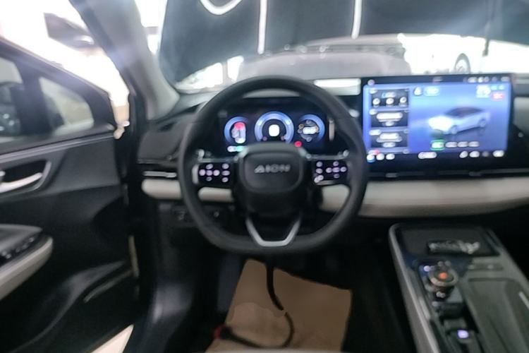 Used AION S Plus 2023 70 Intelligent Driving Version Ternary Lithium Steering Wheel