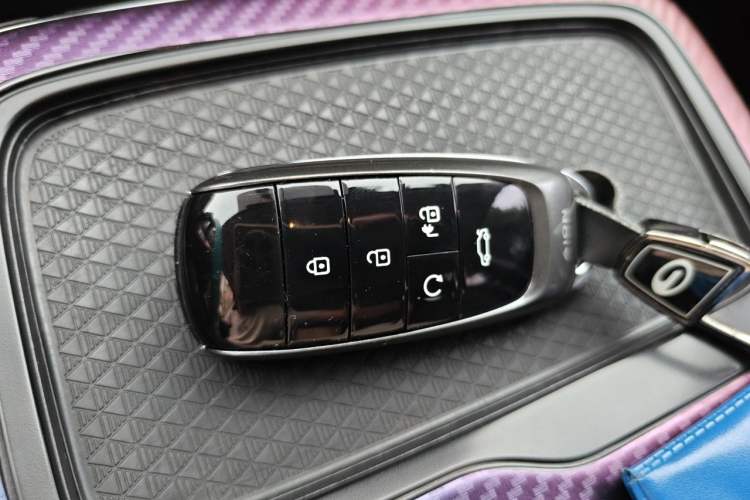 Used AION S Plus 2023 70 Enjoy Edition Lithium Iron Phosphate Vehicle Key