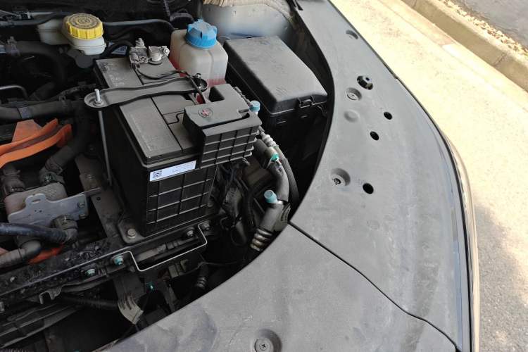Used AION S Plus 2023 70 Enjoy Edition Lithium Iron Phosphate Engine Bay Left