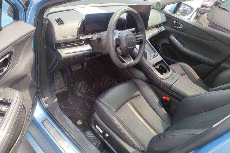 Used AION S Plus 2023 80 Tech Edition Ternary Lithium Left Front Seat