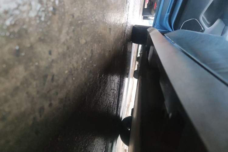 Used AION S Plus 2023 80 Tech Edition Ternary Lithium Left Side Sill