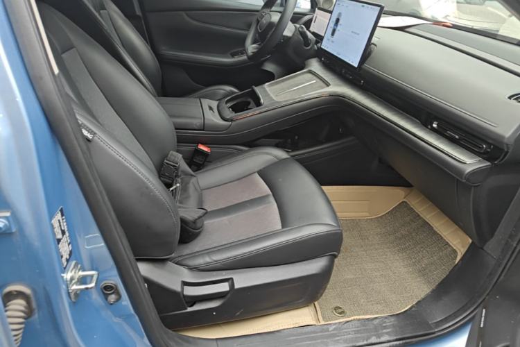 Used AION S Plus 2023 80 Tech Edition Ternary Lithium Right Front Seat