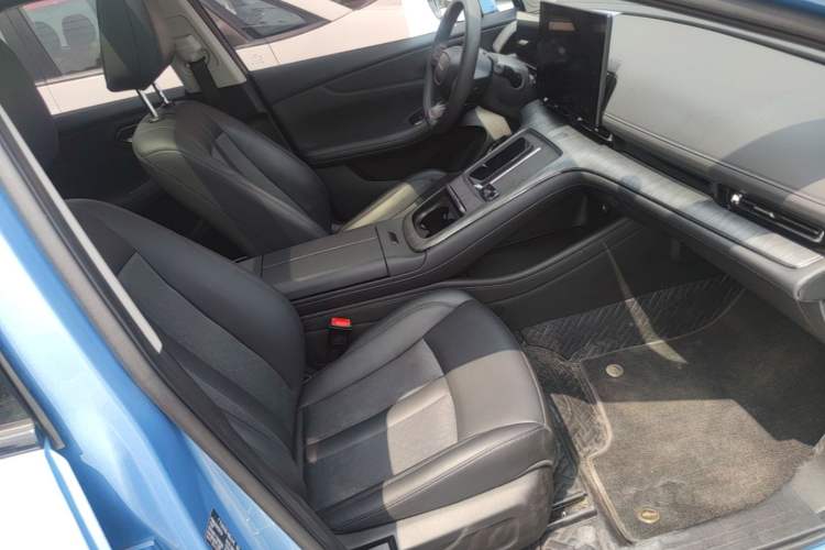 Used AION S Plus 2023 80 Tech Edition Ternary Lithium Right Front Seat