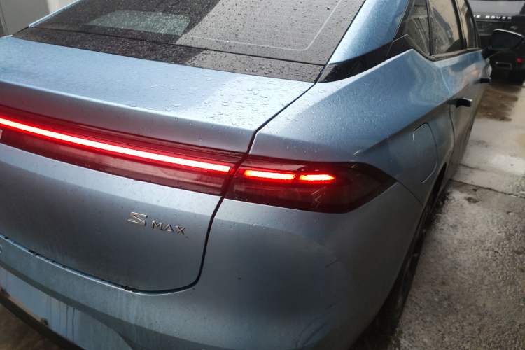 Used AION S Plus 2023 80 Tech Edition Ternary Lithium Right Rear Taillight