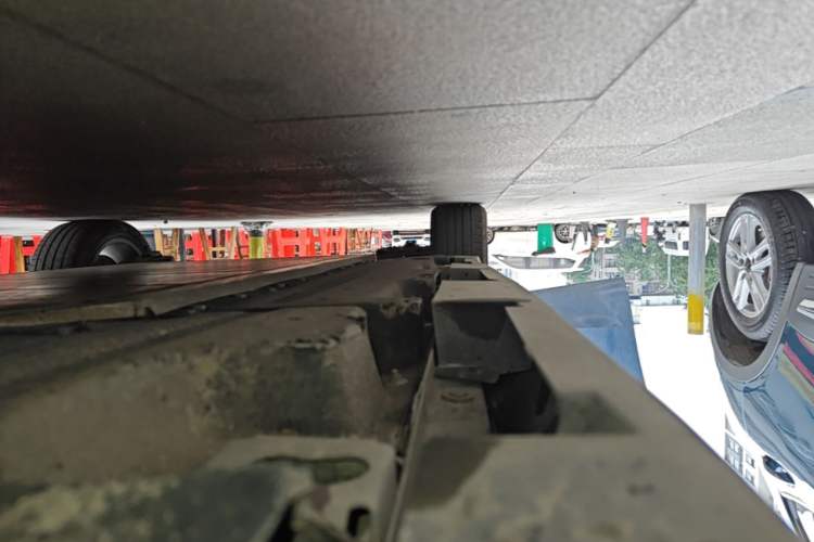 Used AION S Plus 2023 80 Tech Edition Ternary Lithium Right Side Sill