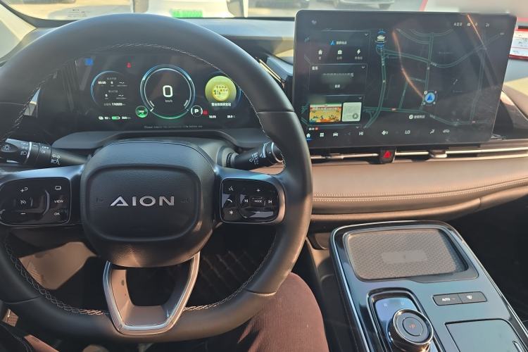 Used AION S Plus 2023 70 Intelligent Edition Lithium Iron Phosphate Center Console